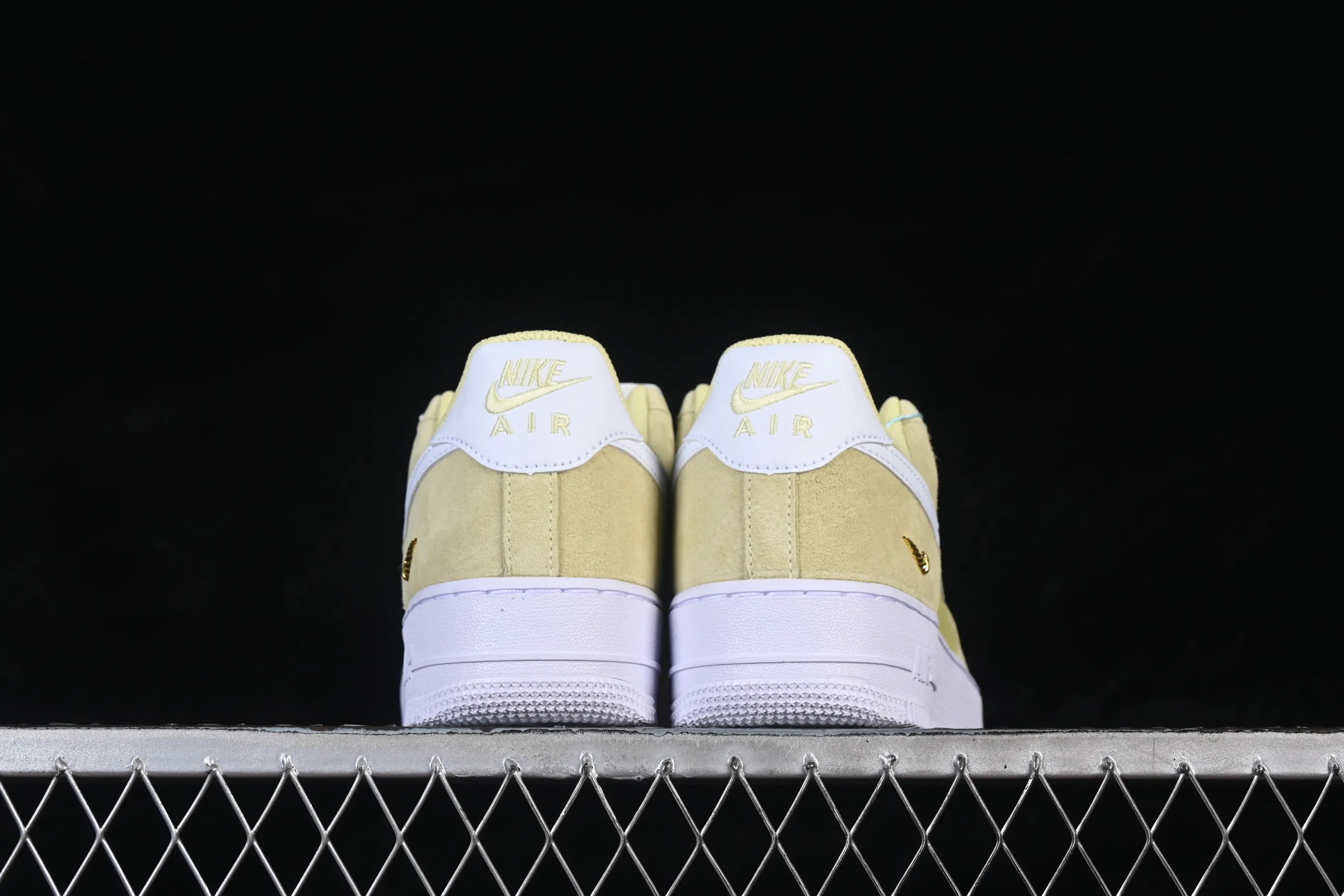 All categories Nk Air Force 1 Air Force series Nk Air Force 1 Low Air Force low-top Nike Air Force 1'07 Low Air Force 1 low-top casual sneakers IQ9964-300